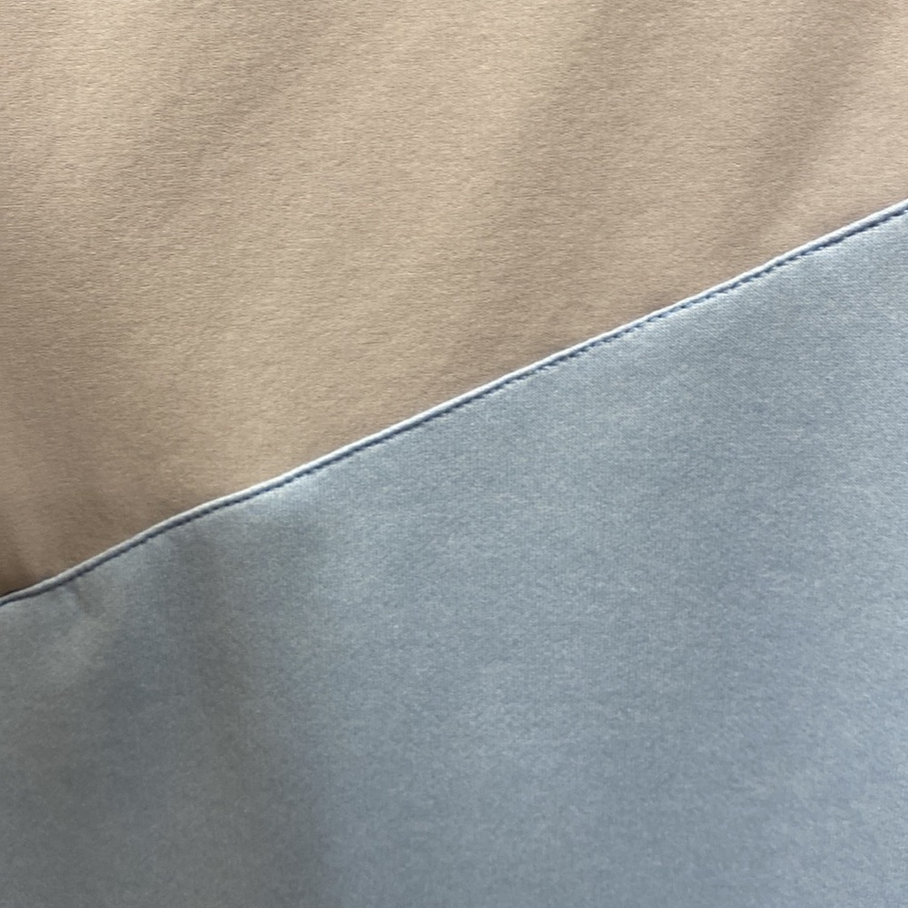 Zero Restriction golf pullover - Picture 3 of 3